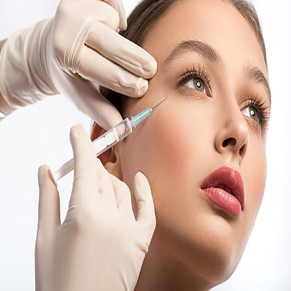 Tiêm Botox vào vùng da giảm nếp nhăn vùng mắt
