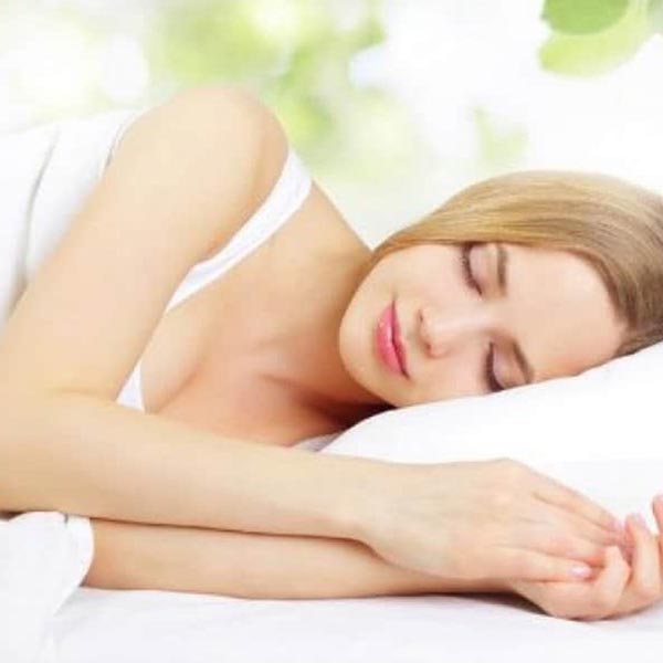 Giấc ngủ ngon quan trọng với làn da.