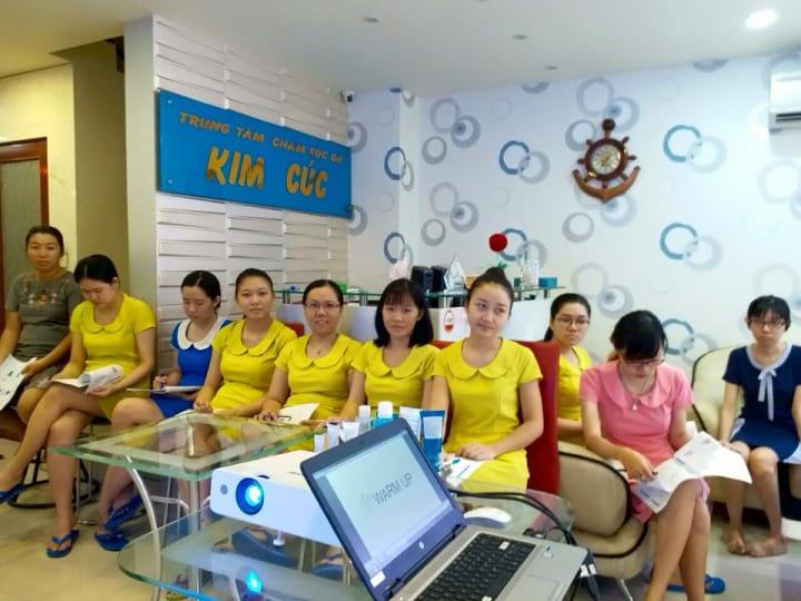 Nhân viên học đào tạo nâng cao.